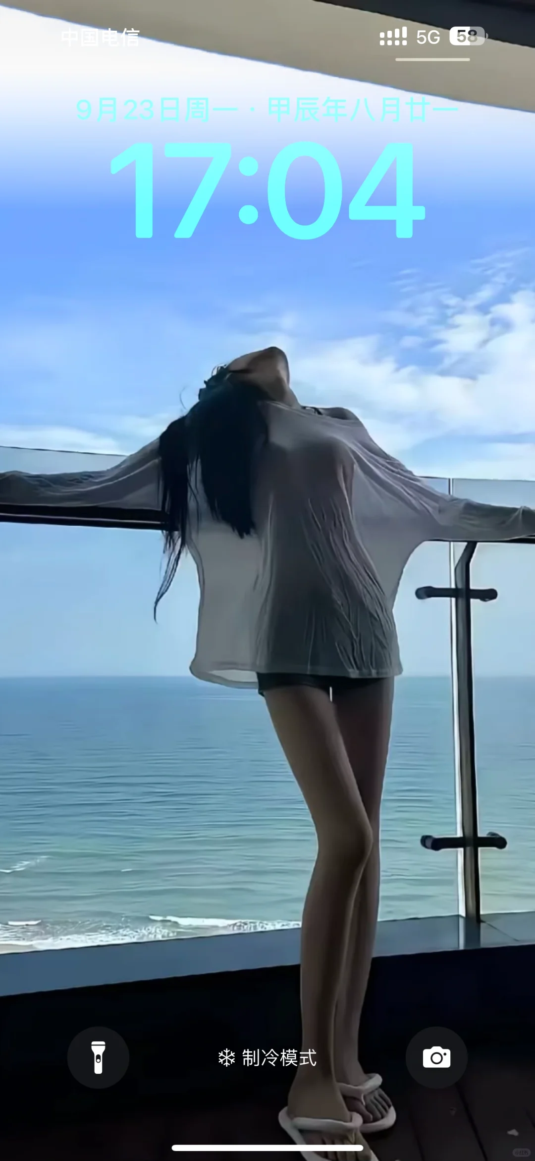 海边绝美身材壁纸