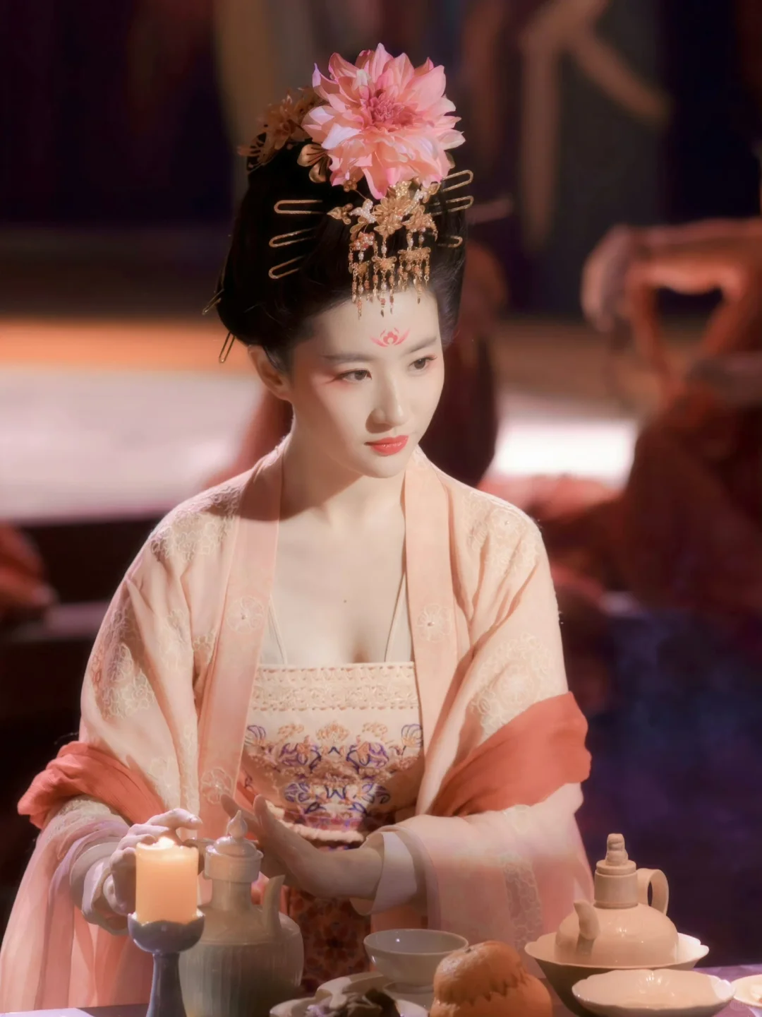 来看看我们中国唐代汉服