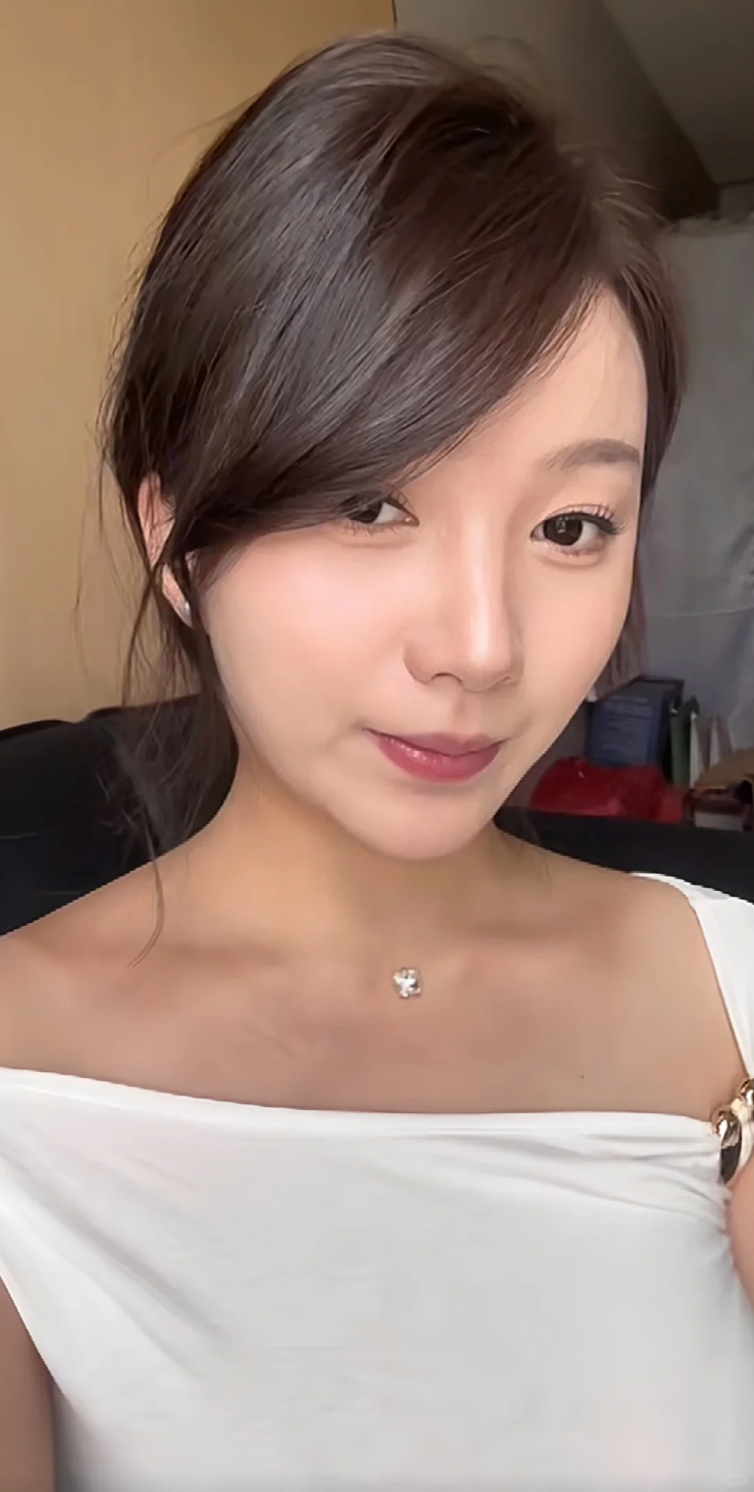 新人模特 想拍大赤肚子可互动~寻找摄影师