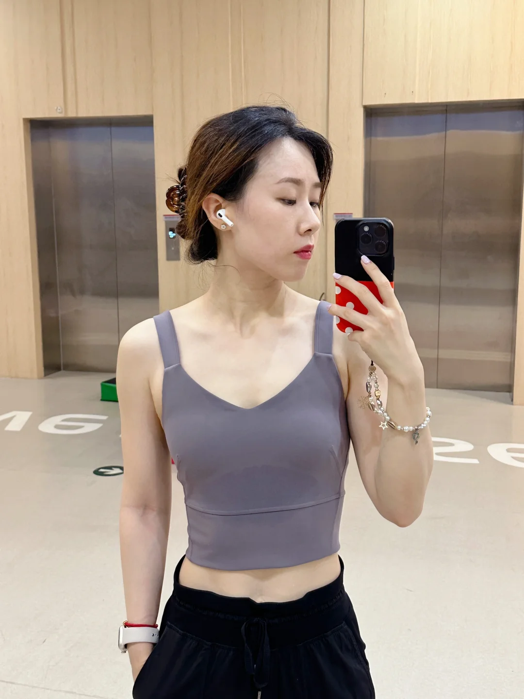 36岁一娃女律师｜分享几件运动上衣