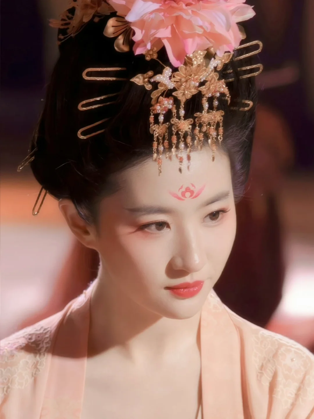 来看看我们中国唐代汉服