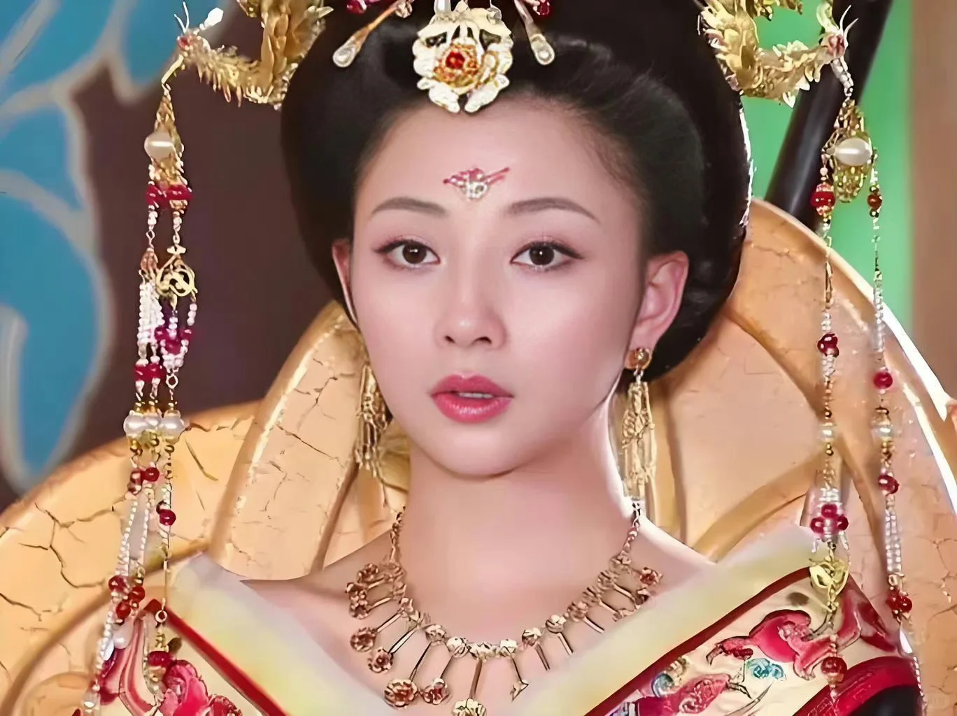 来看看我们中国唐代汉服