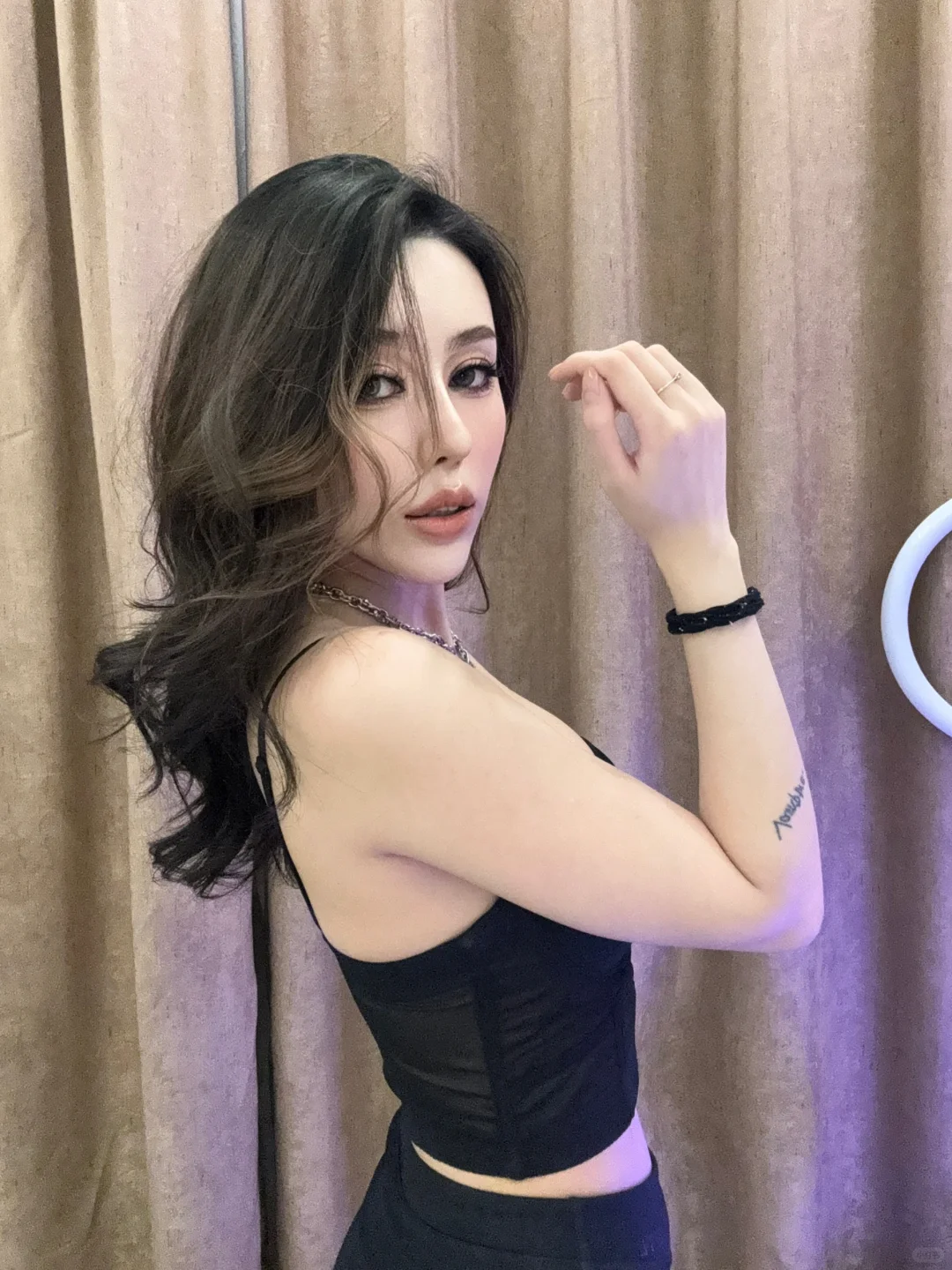 48岁少妇😂