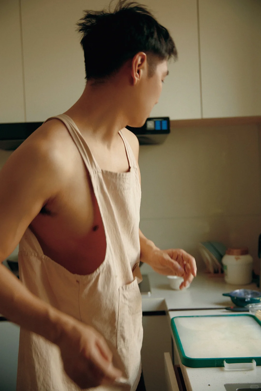 晨光与少年｜居家男友感胶片日记