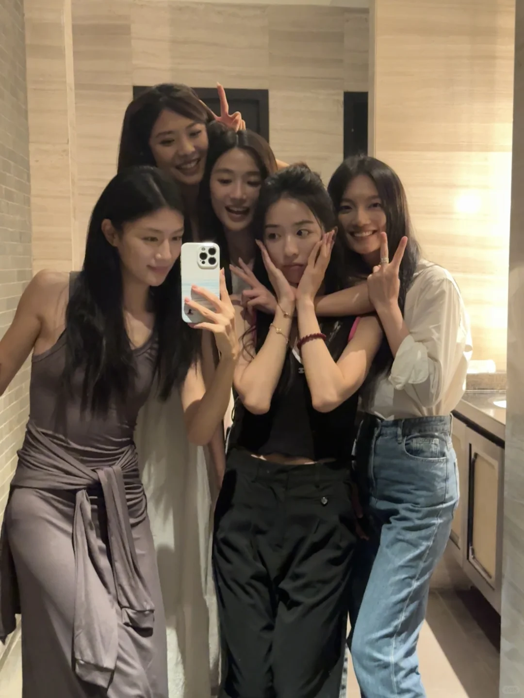 一大波美女来袭～
