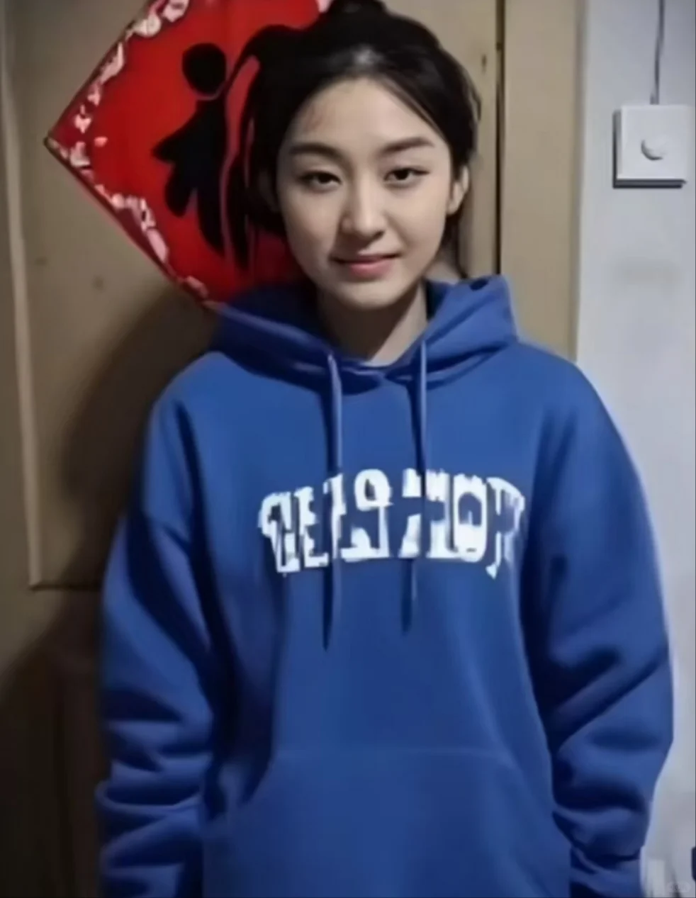 请帮我找这个人