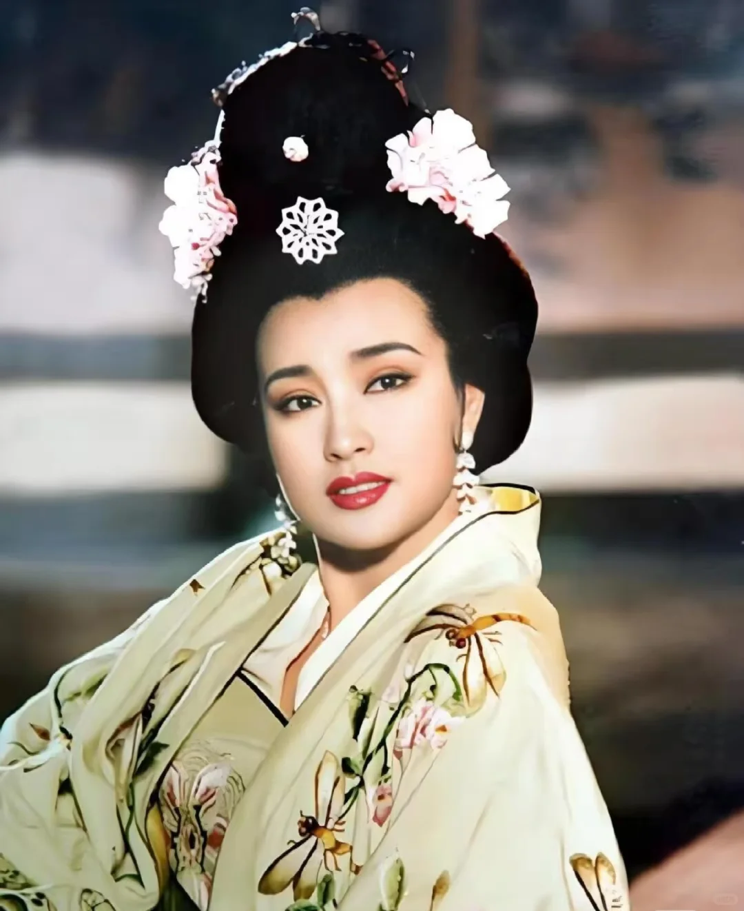 女神系列8-富姐指南（大女人刘晓庆）
