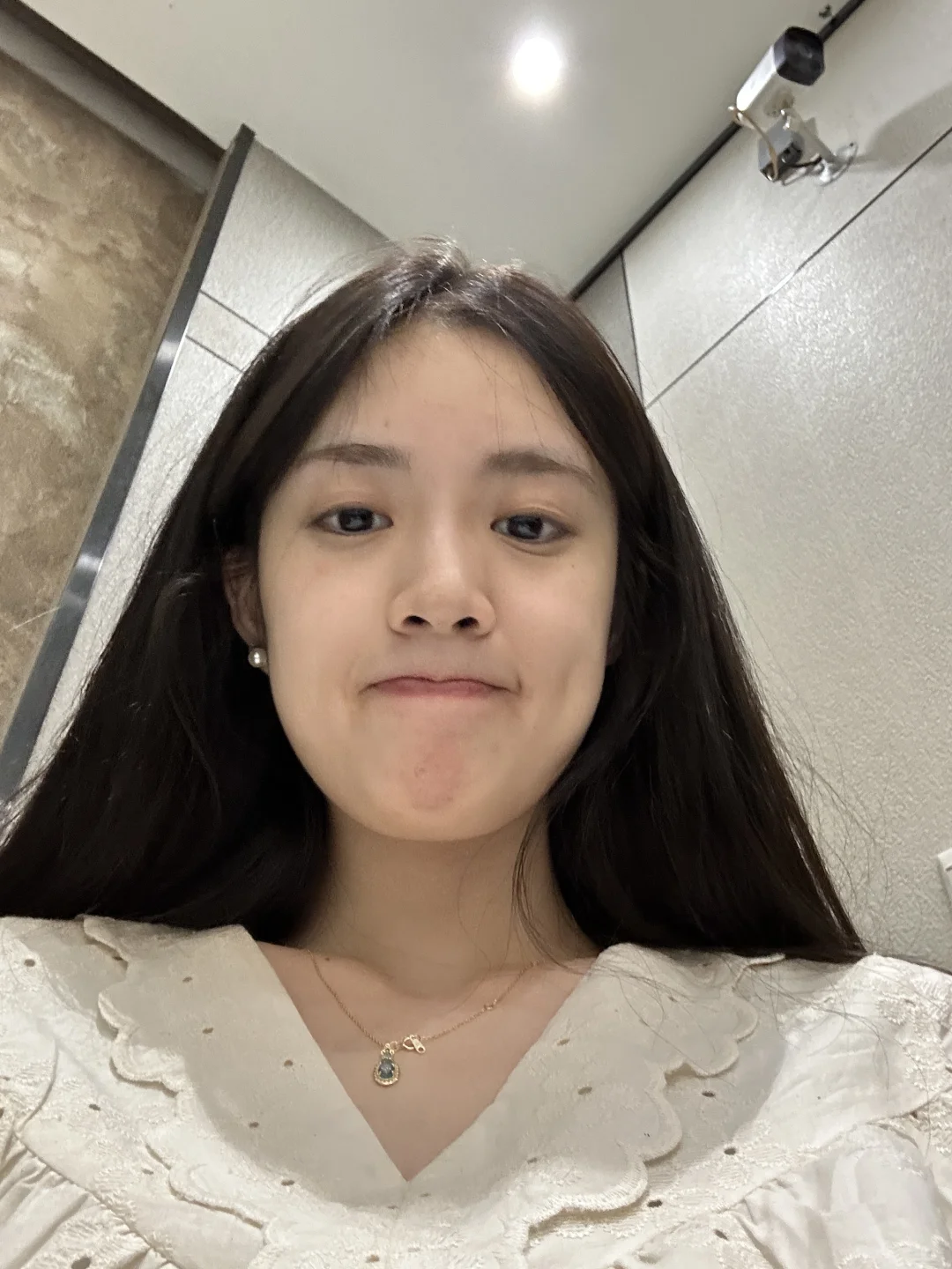 偶尔喜欢上素颜