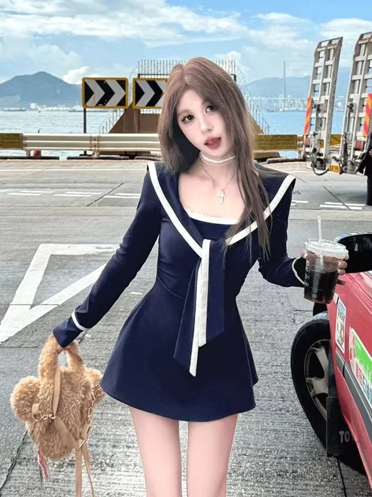 早秋必备！纯欲海军裙