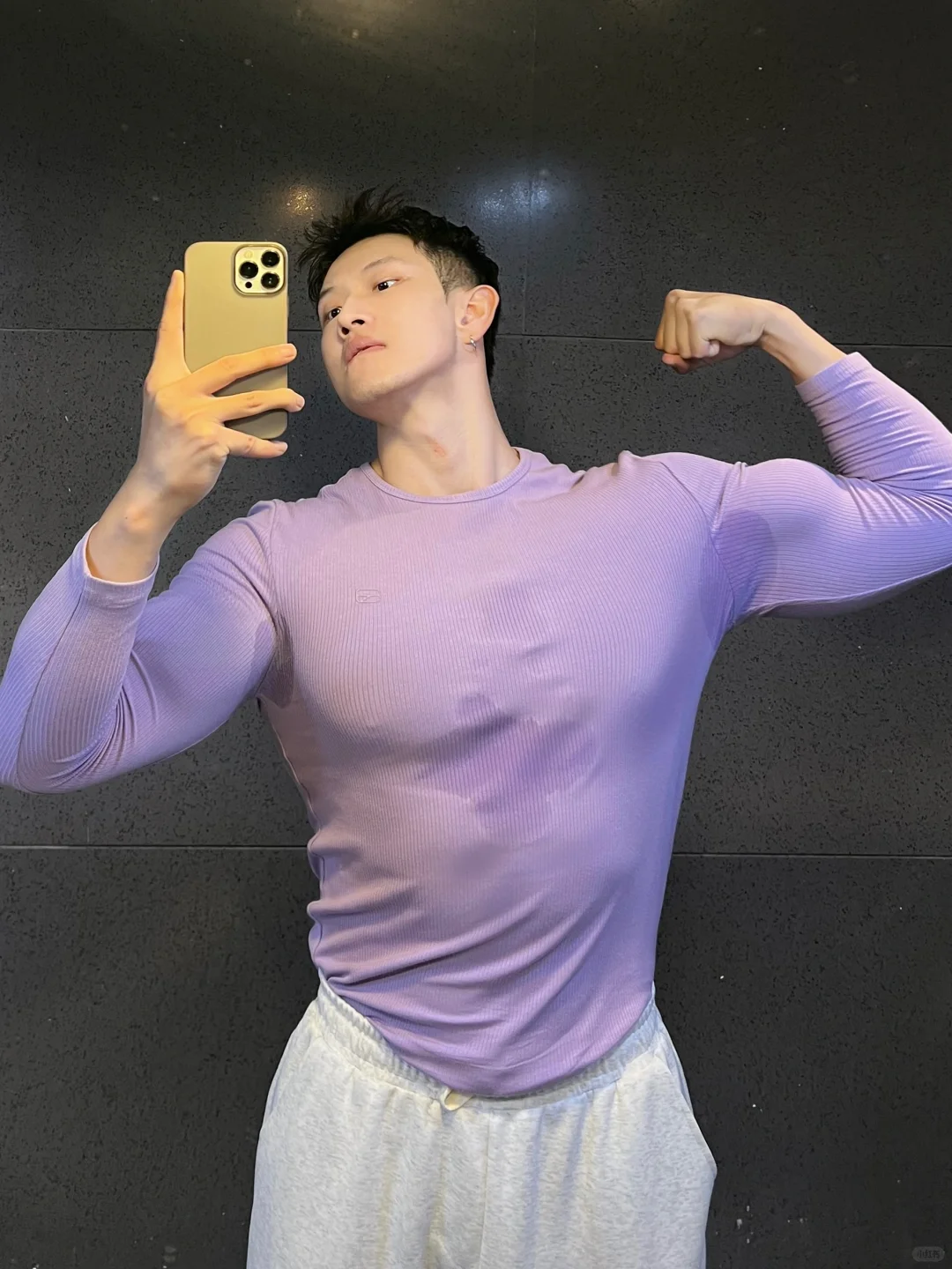 男模