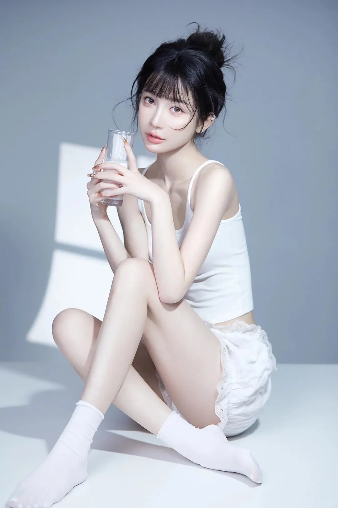 光影间的少女纯真姿态 个人写真 纯欲风