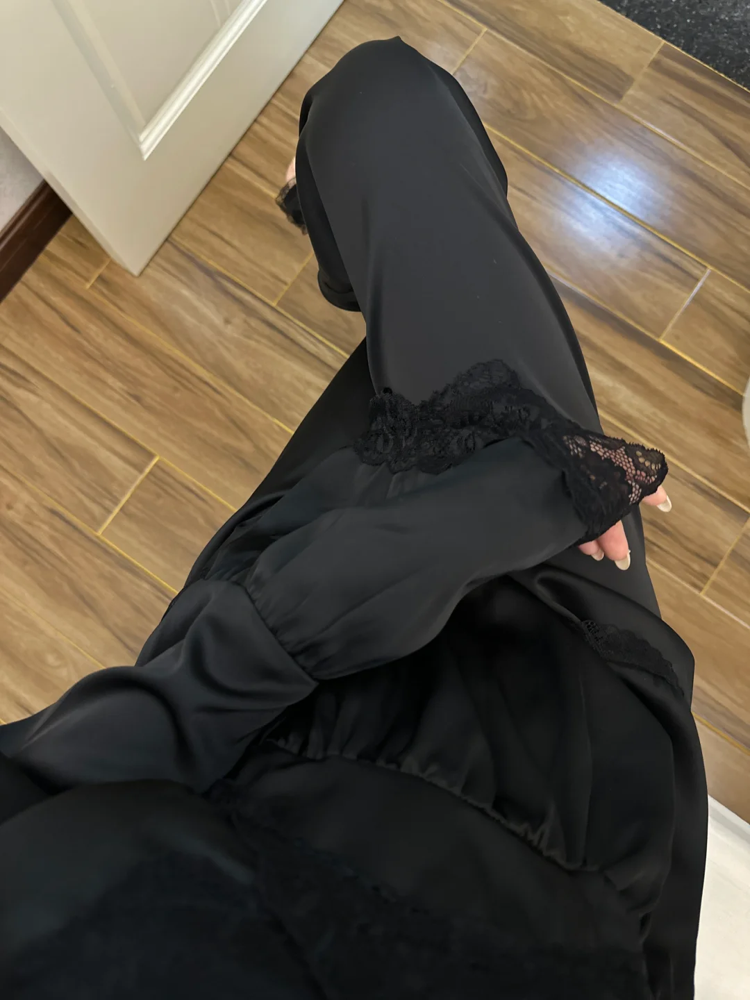 是谁的少妇睡衣我不说…