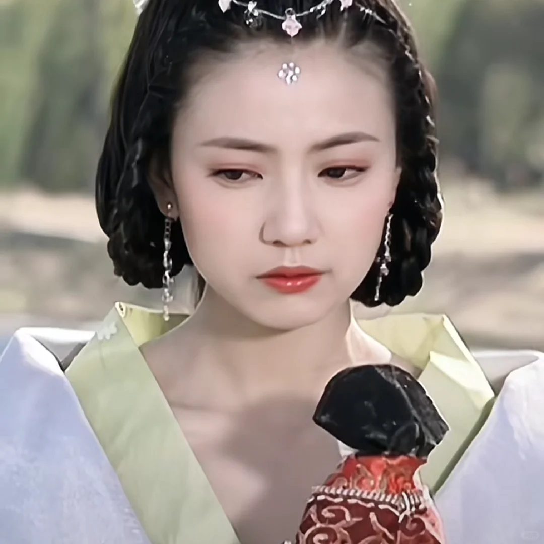 你们能get 到高圆圆的颜值吗？