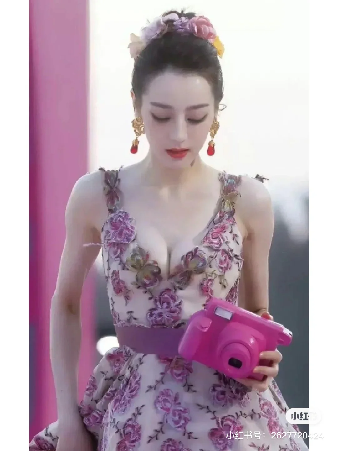 迪丽热巴的身材是内娱天花板吧？