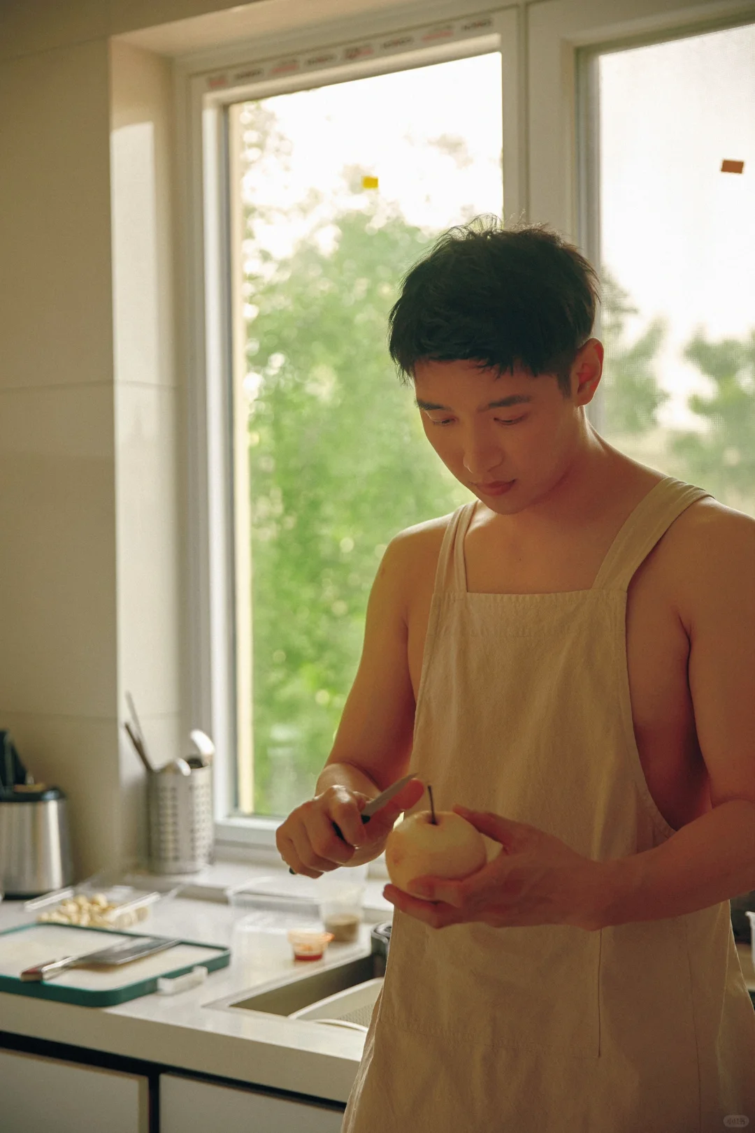 晨光与少年｜居家男友感胶片日记