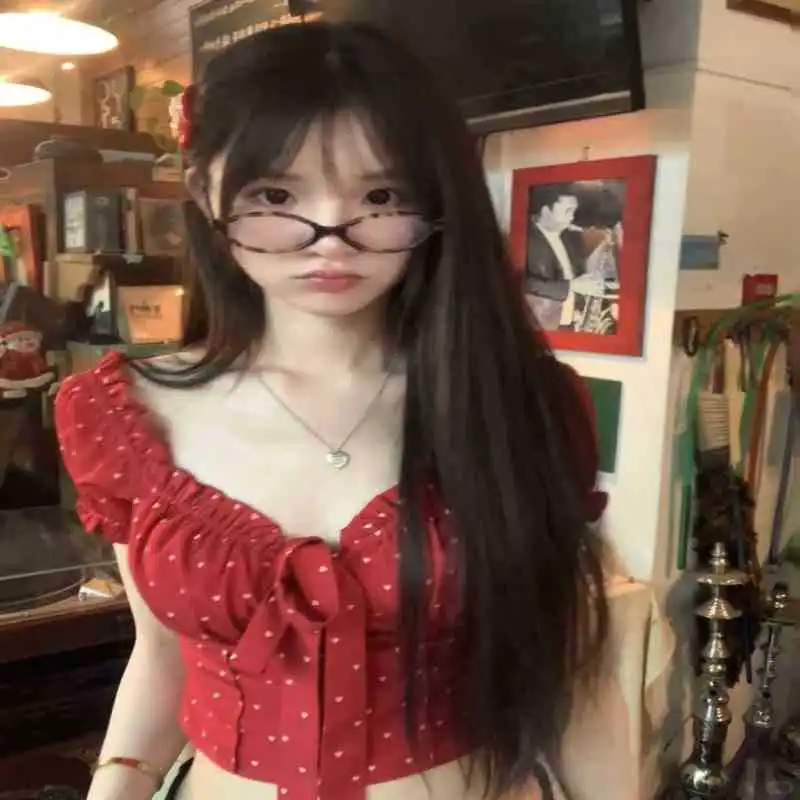 辣妹必备！【小野莓】红色复古显白短袖女T恤