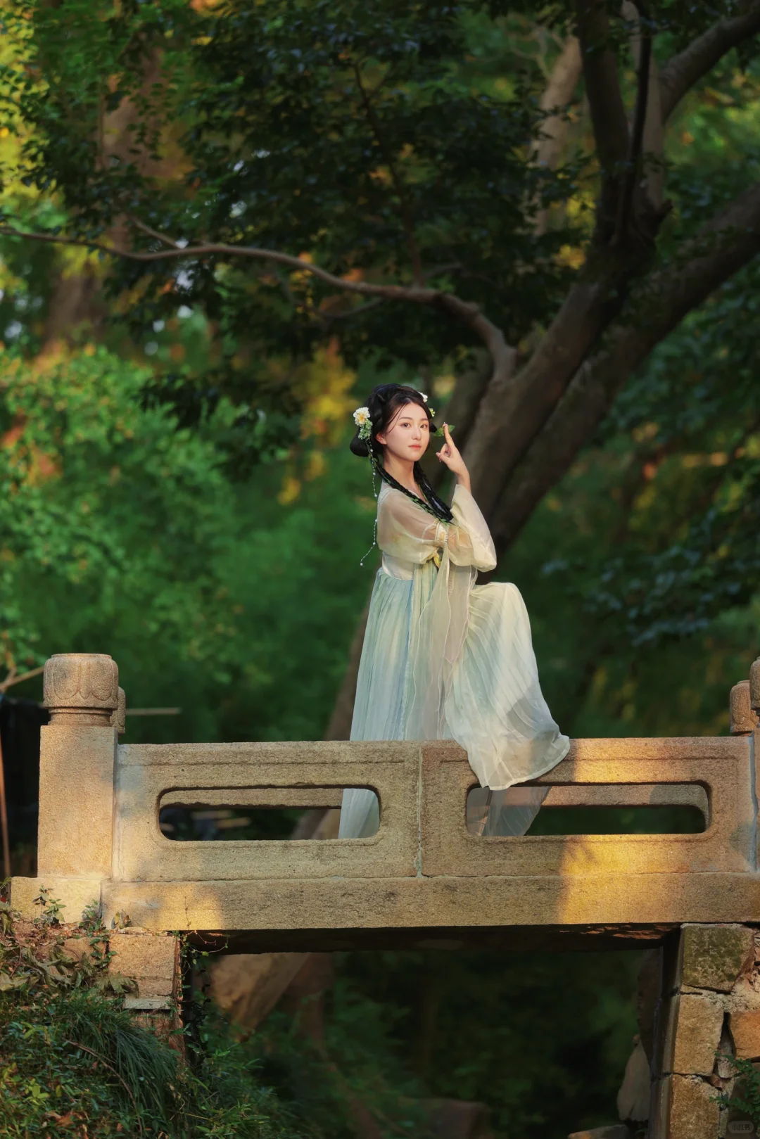 一剑舞红尘，女孩子也能超飒｜武侠小说女主