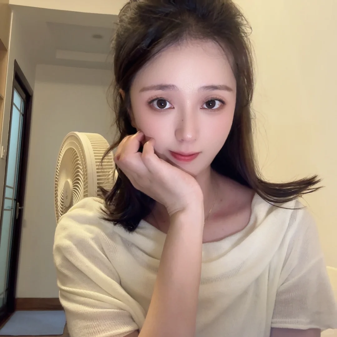 像美女吗 不像删了