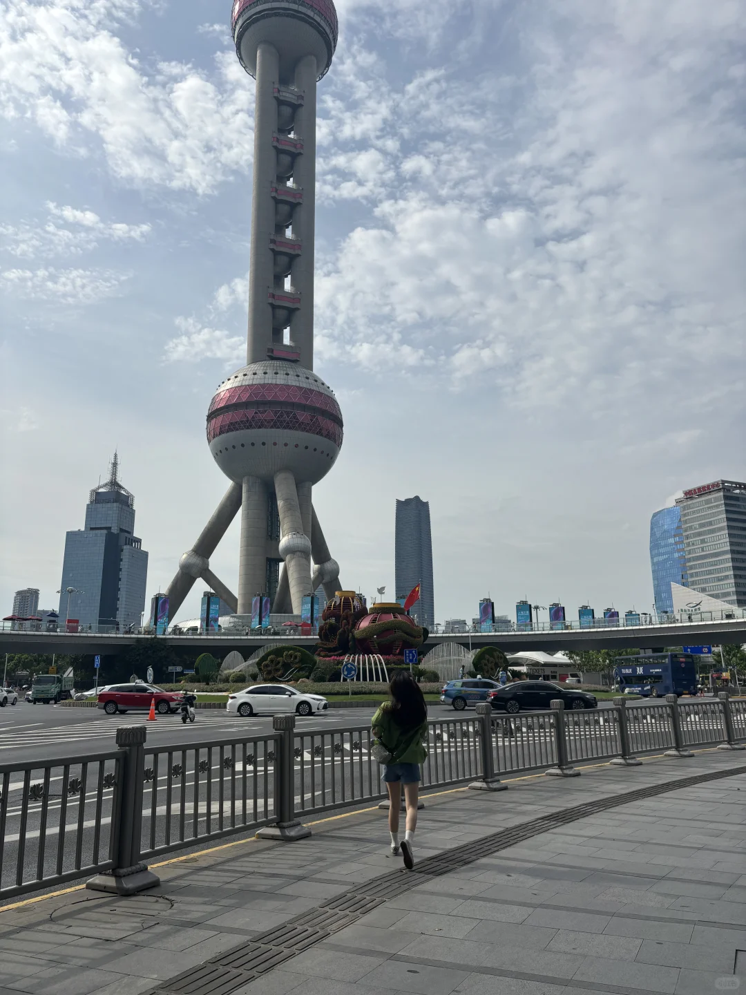 虽然我长得一般 但是腿好像还行🦵