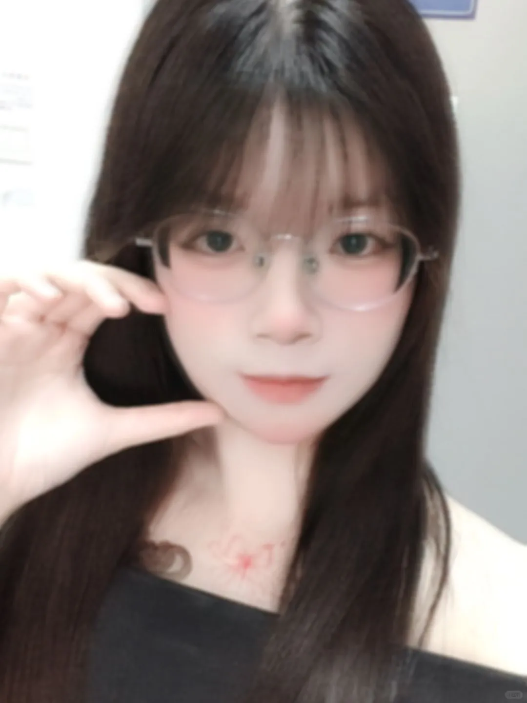 左滑解锁自拍照