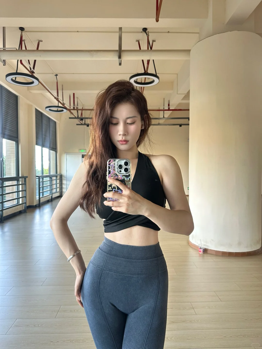 讲真 很少有谁是天生的美女