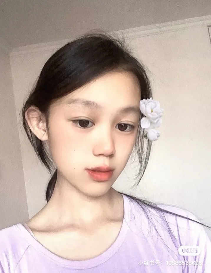 露脸，上期的美女