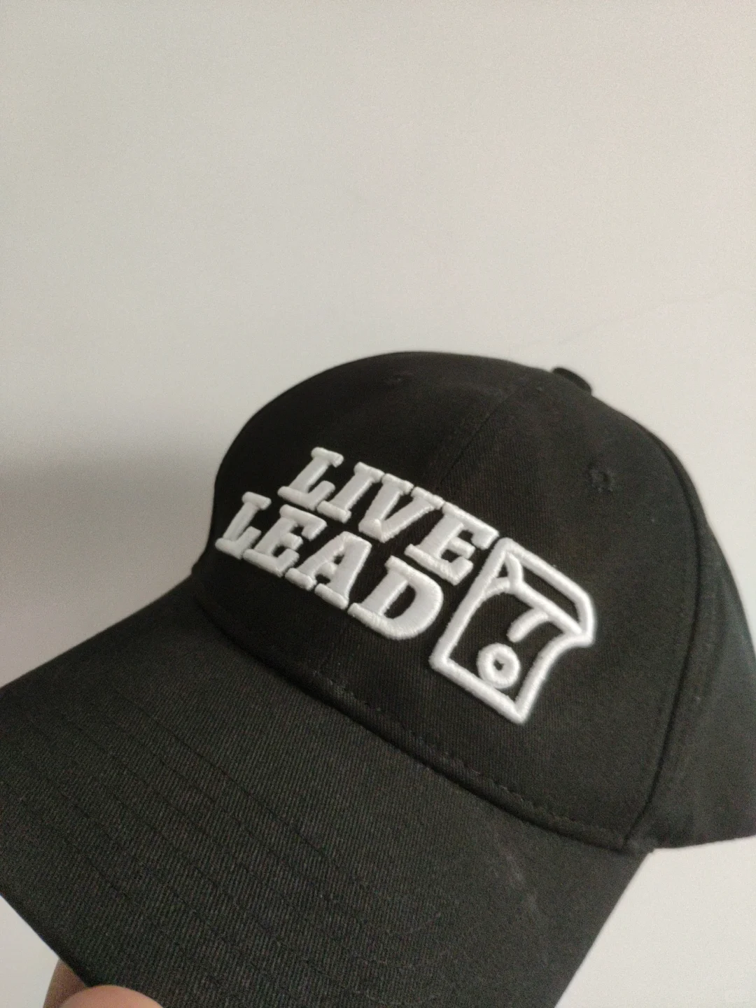 LIVETOLEAD小开关新品吊带背心测评