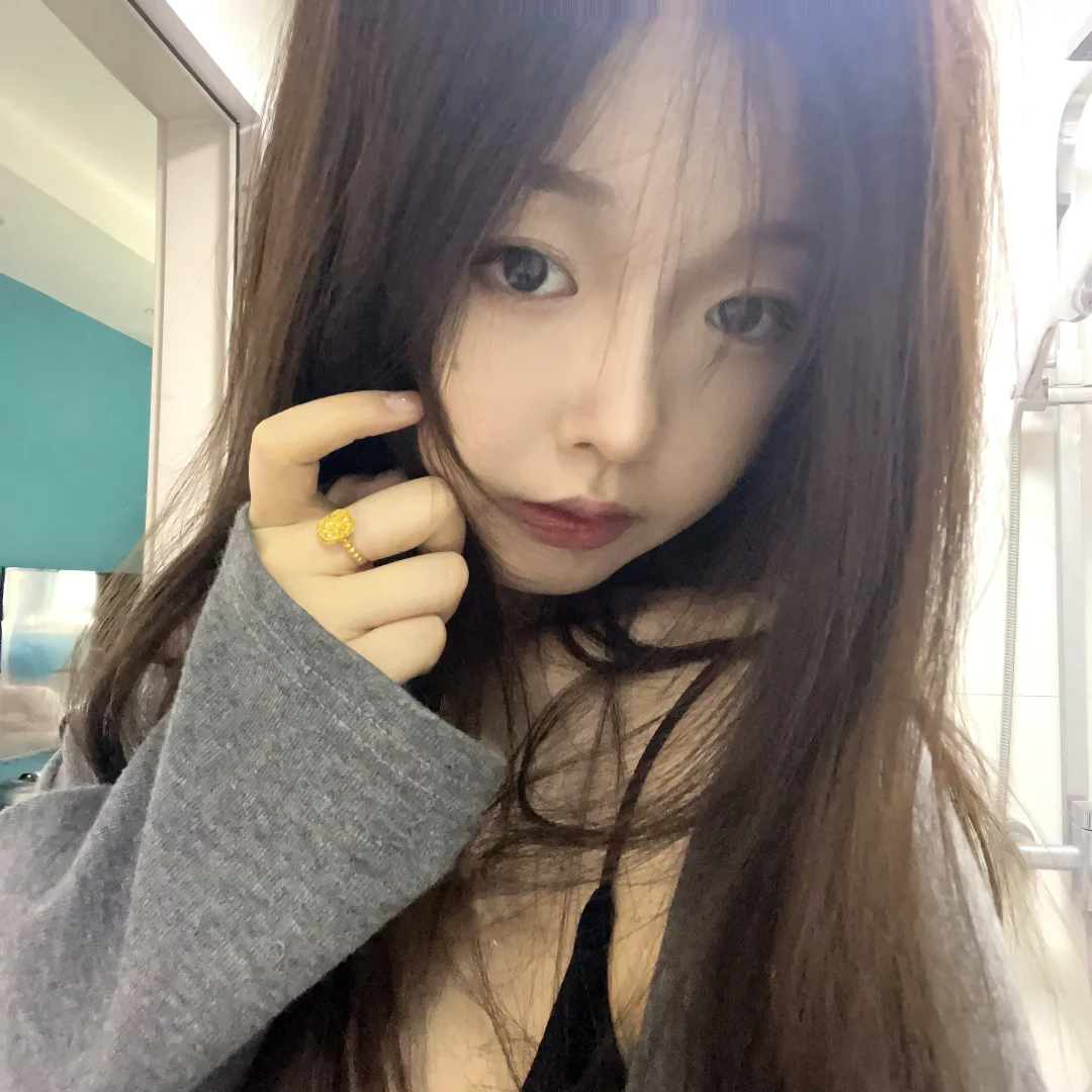 有我这样的女朋友 你几点回家？