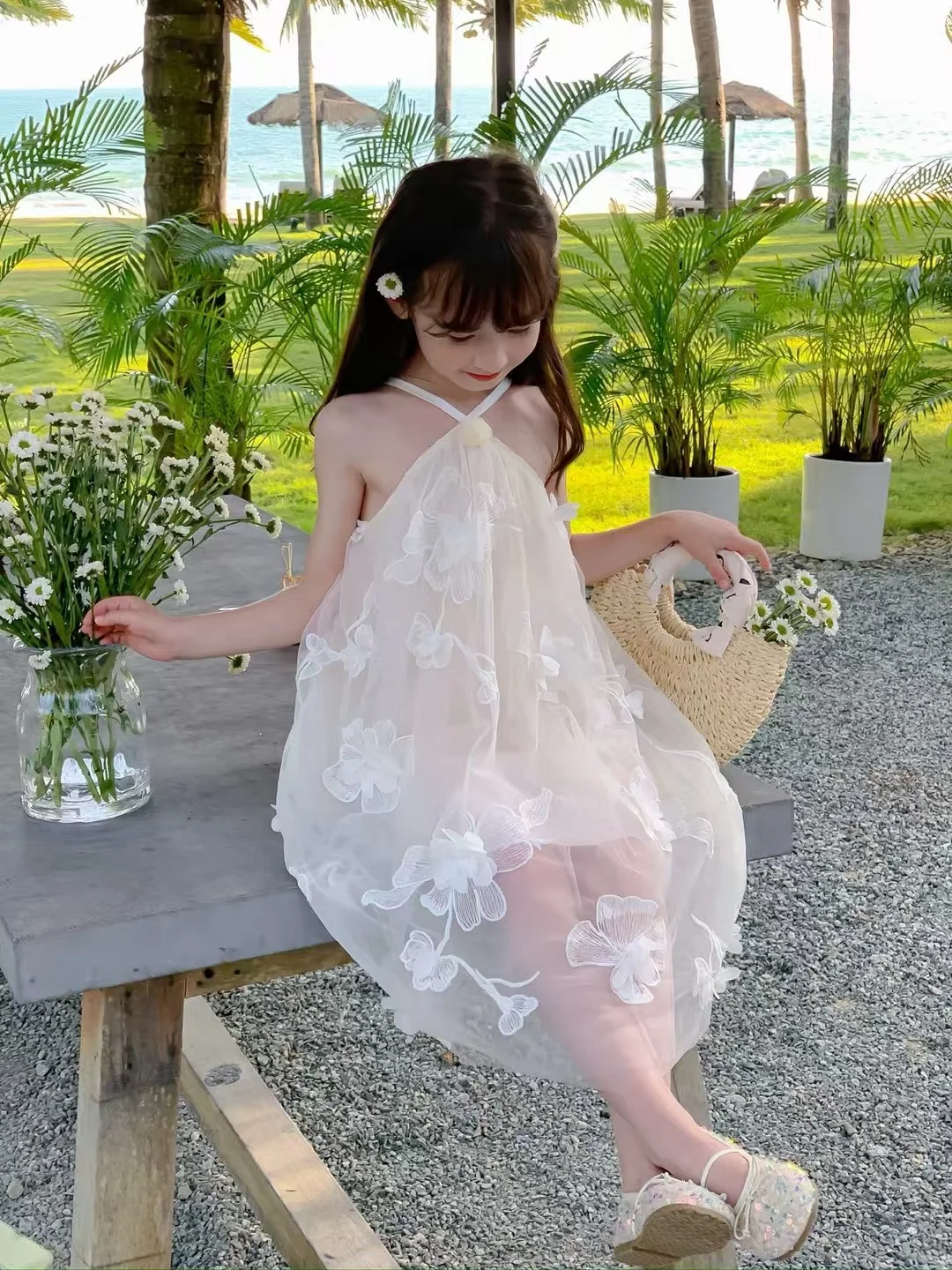 谁家的小女孩儿在度假呀💕