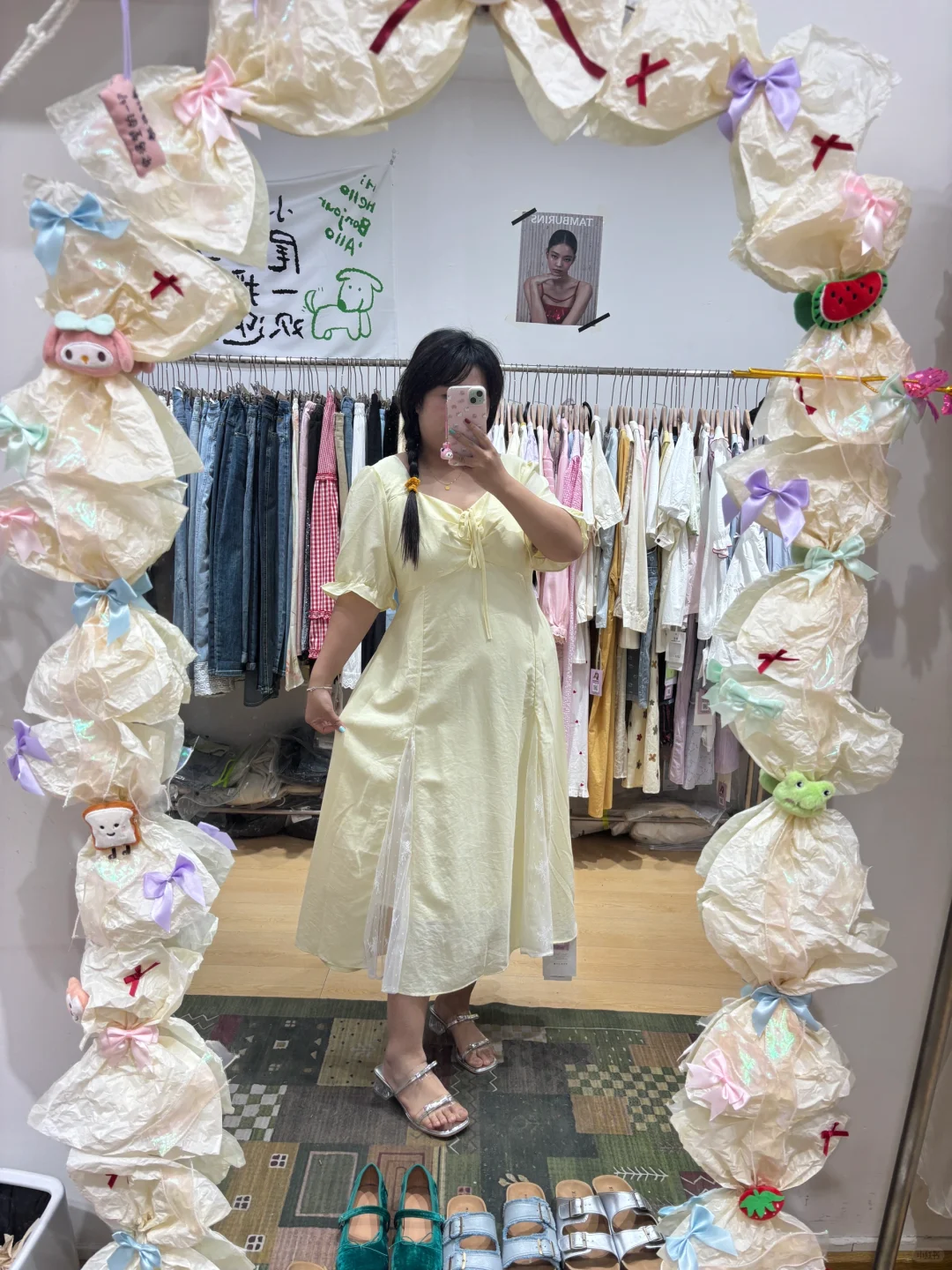 黄色诱惑｜蕾丝边边女人味拉满