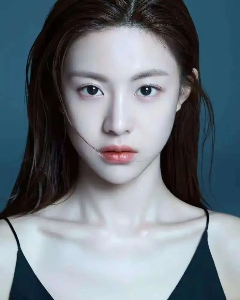 真的被惊艳到了！她怎么能这么美啊
