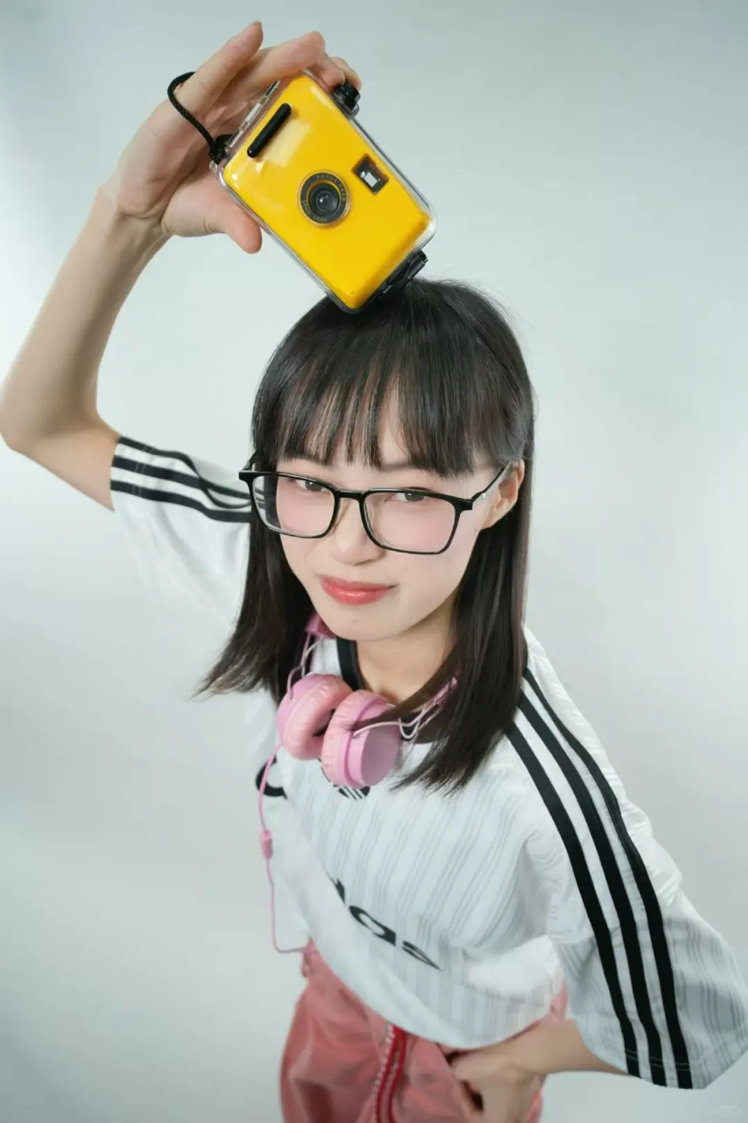 #今日阿迪员工穿搭‖三叶草街头甜酷女孩