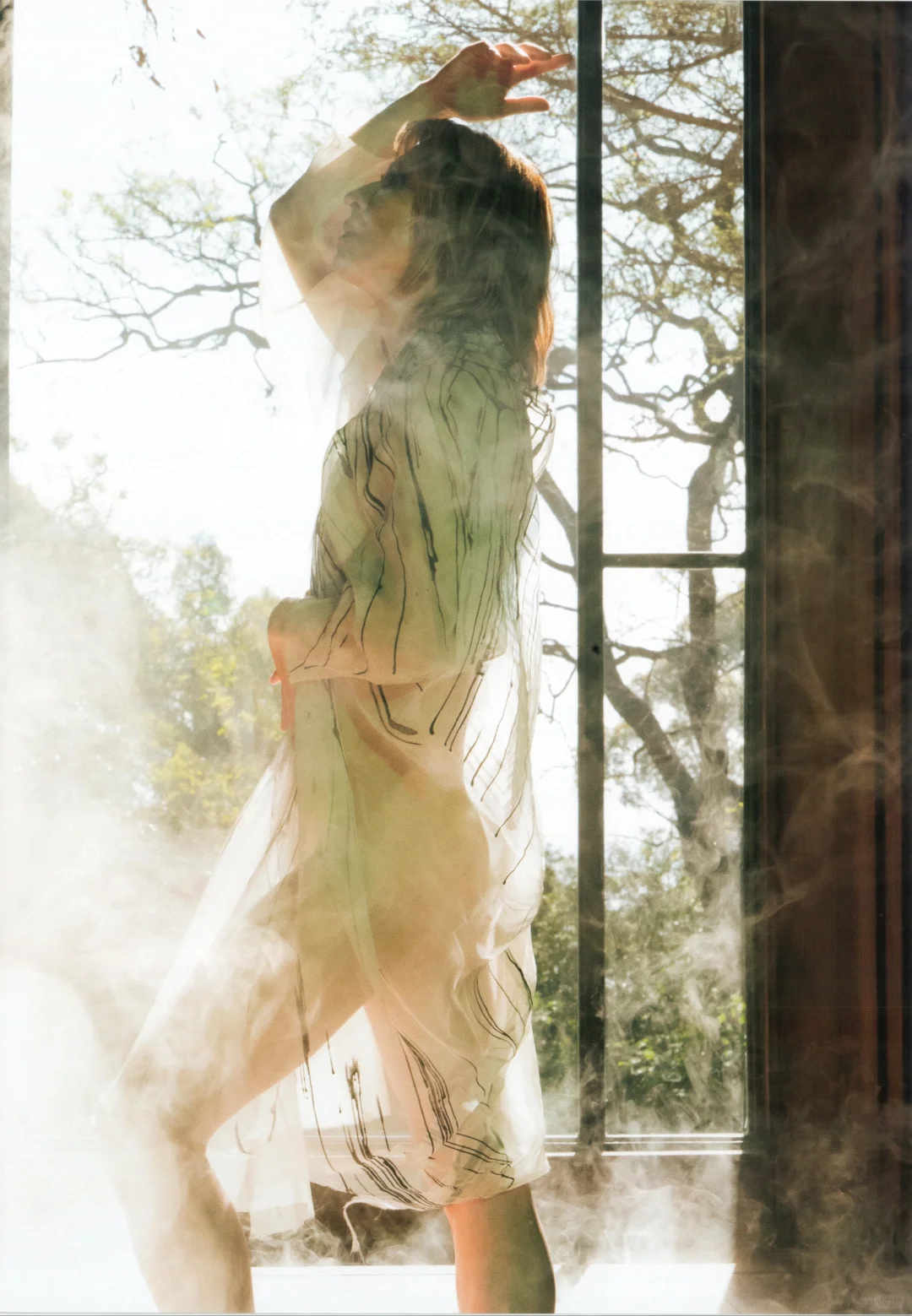 YOSHIKI写真集「XY」 (2)