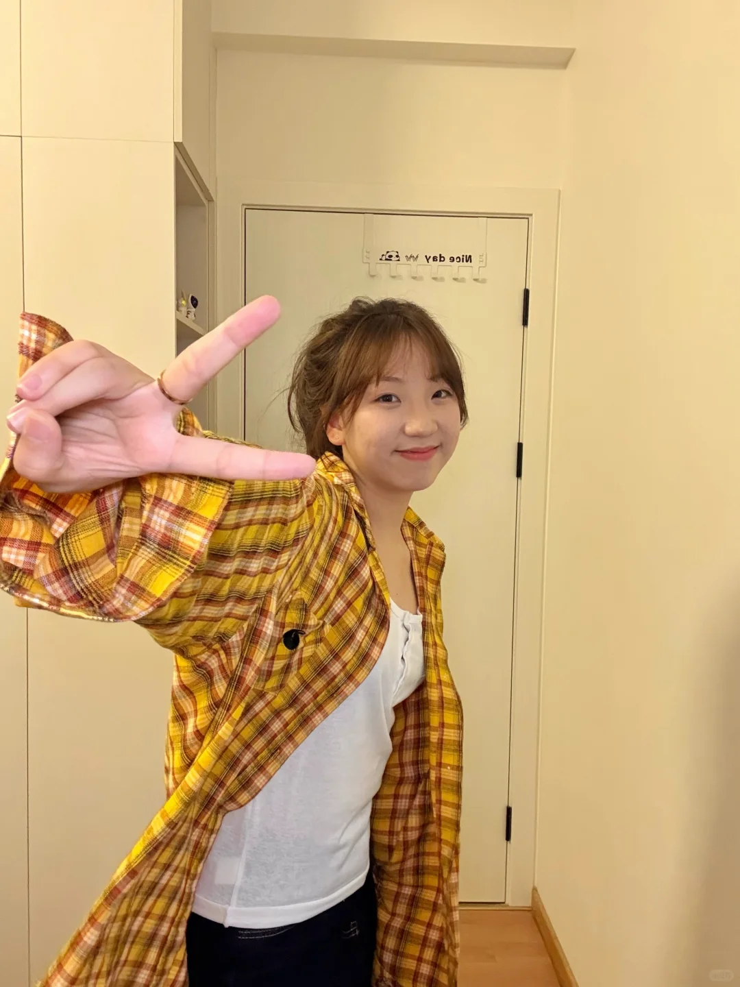 今天是活力满满的女大穿搭～