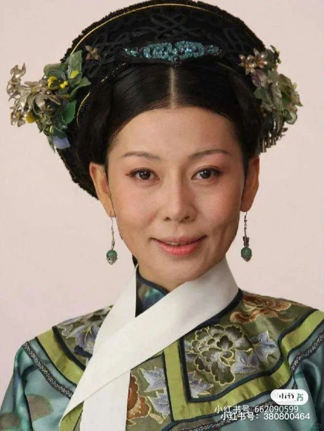 齐妃当年如此娇嫩可爱