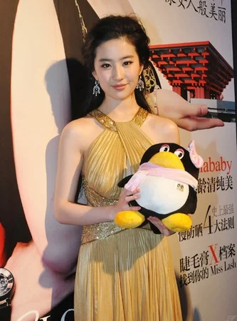 这个身材我说是美人鱼不过分吧‍♀️