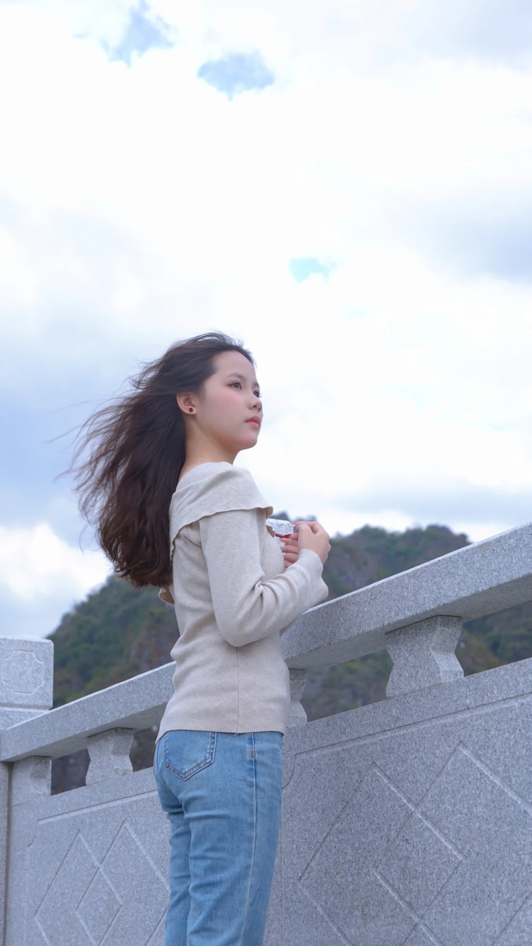 初春的美少女