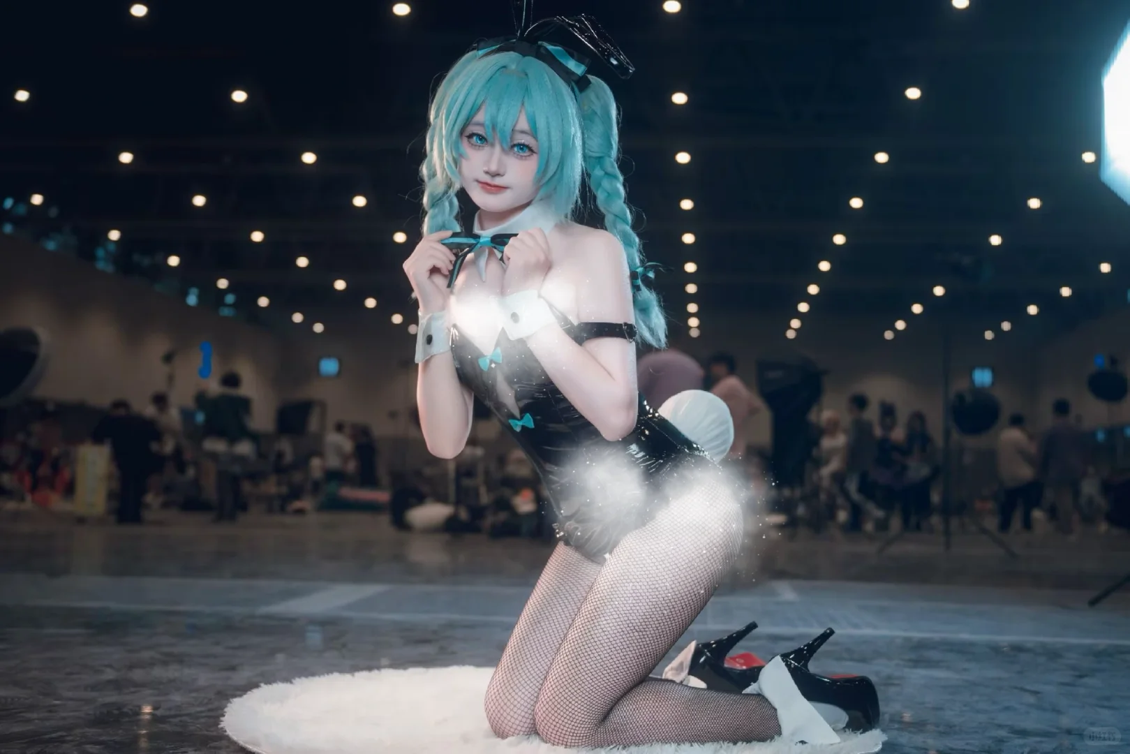 初音可爱的兔女郎动作参考