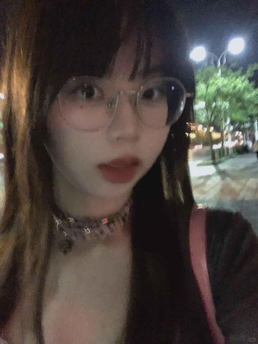 在干嘛呀(⁎⁍̴̛ᴗ⁍̴̛⁎)