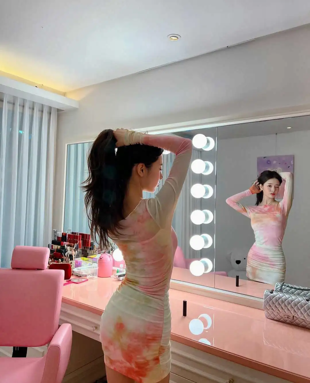 猫系美女第6弹，韩国美妆穿搭博主宋智雅