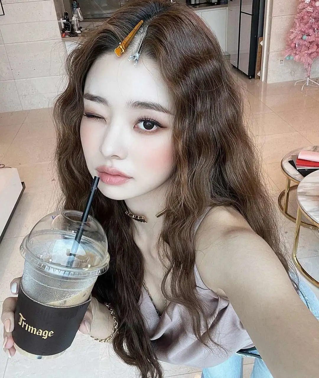 猫系美女第6弹，韩国美妆穿搭博主宋智雅