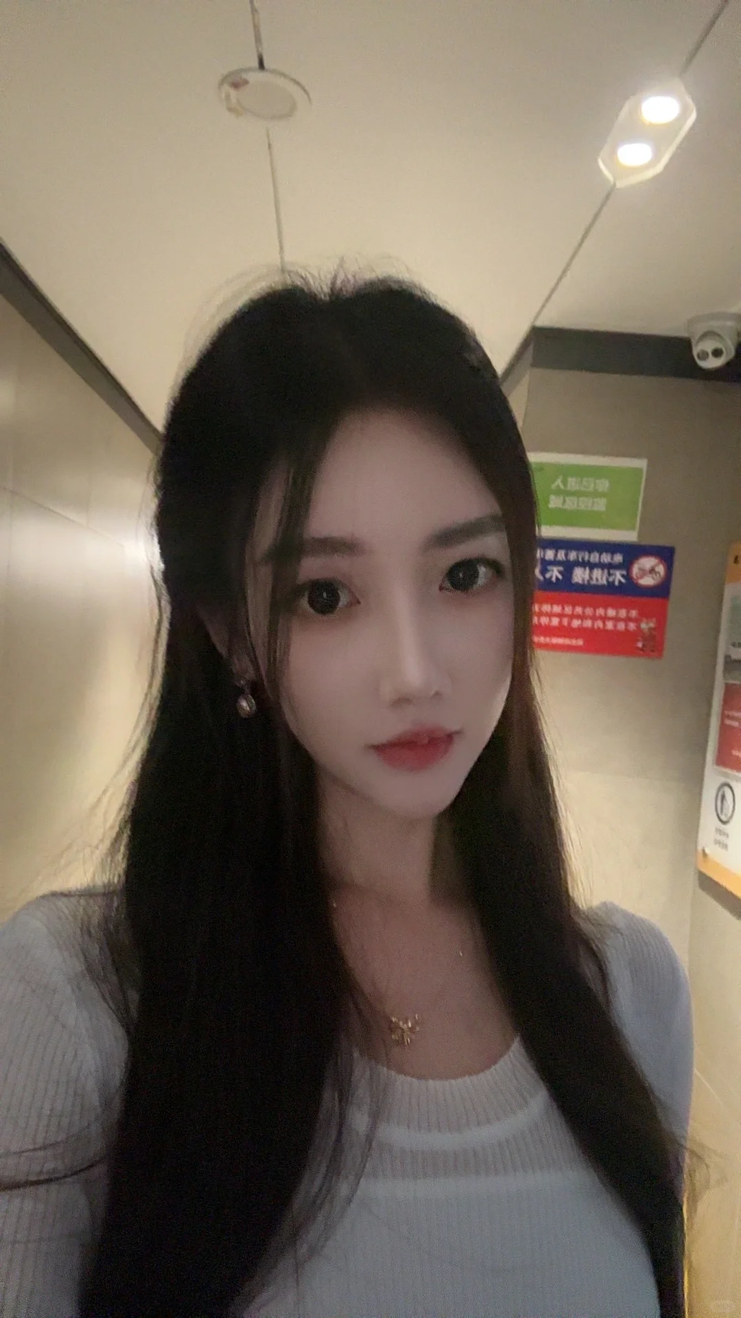 26岁的自拍，心情好会变美