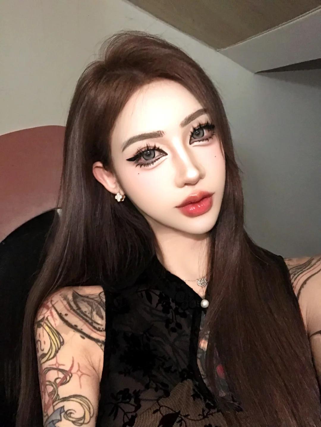 Ts