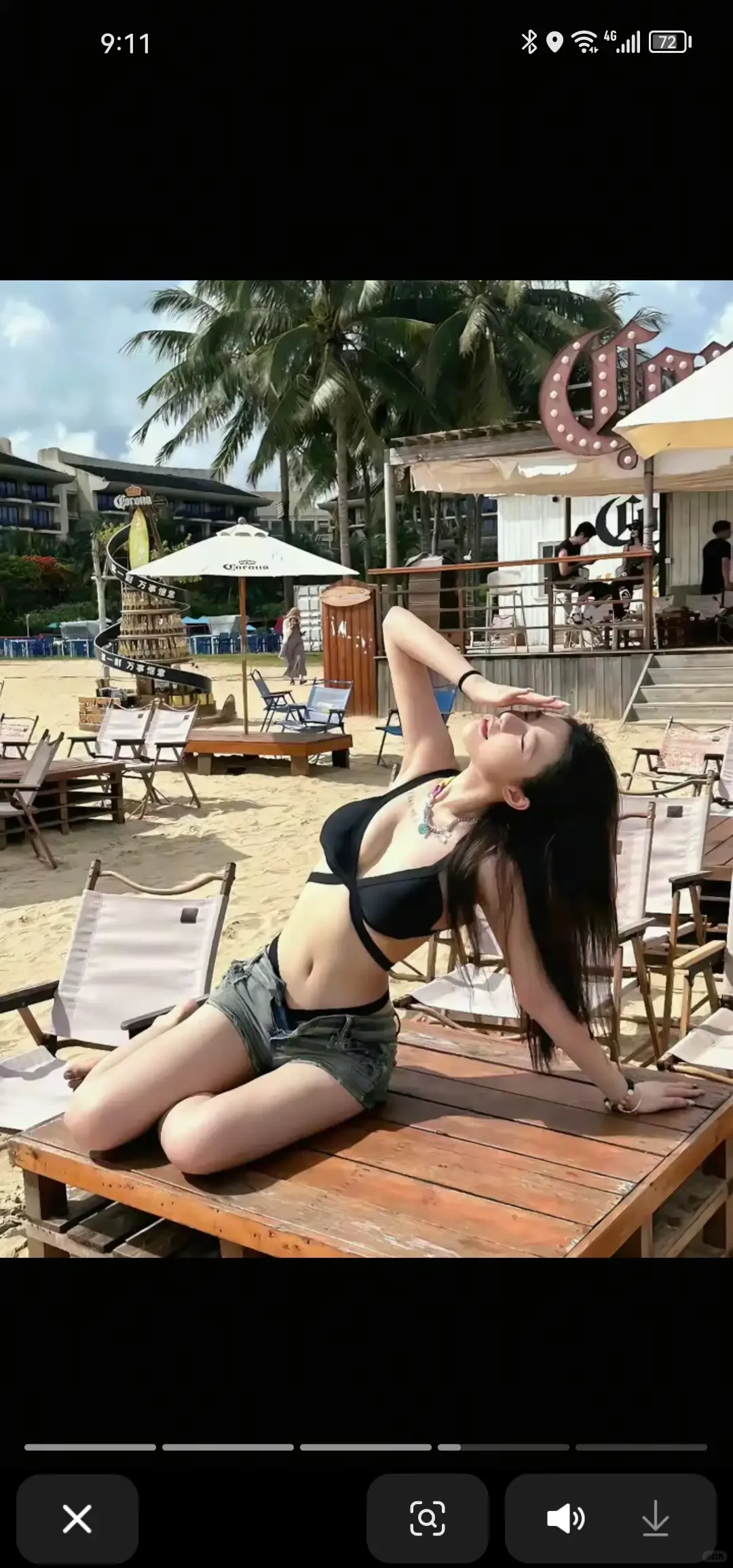 冲着这泳衣我也去海边了🌴