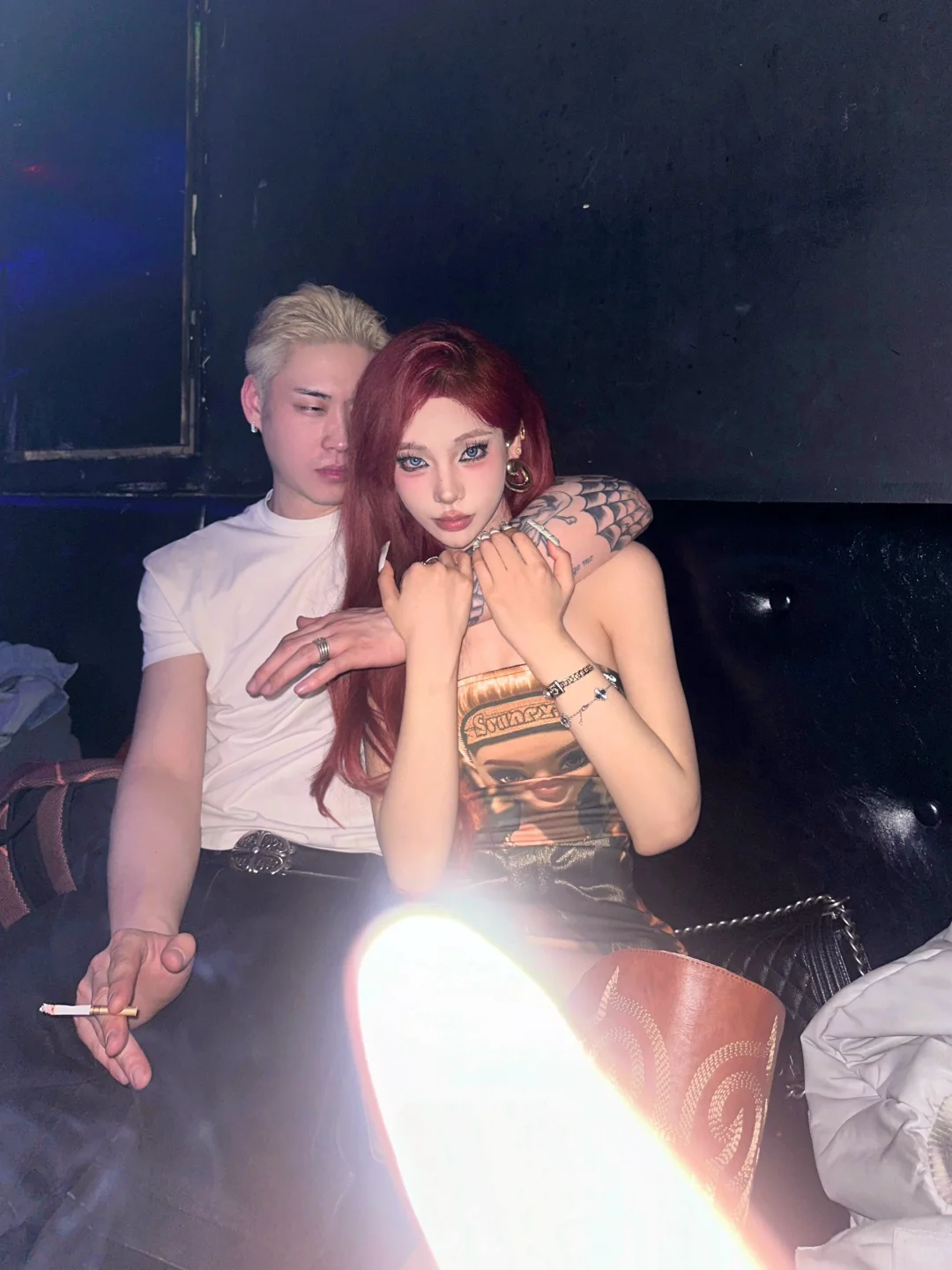 这女的美女来的