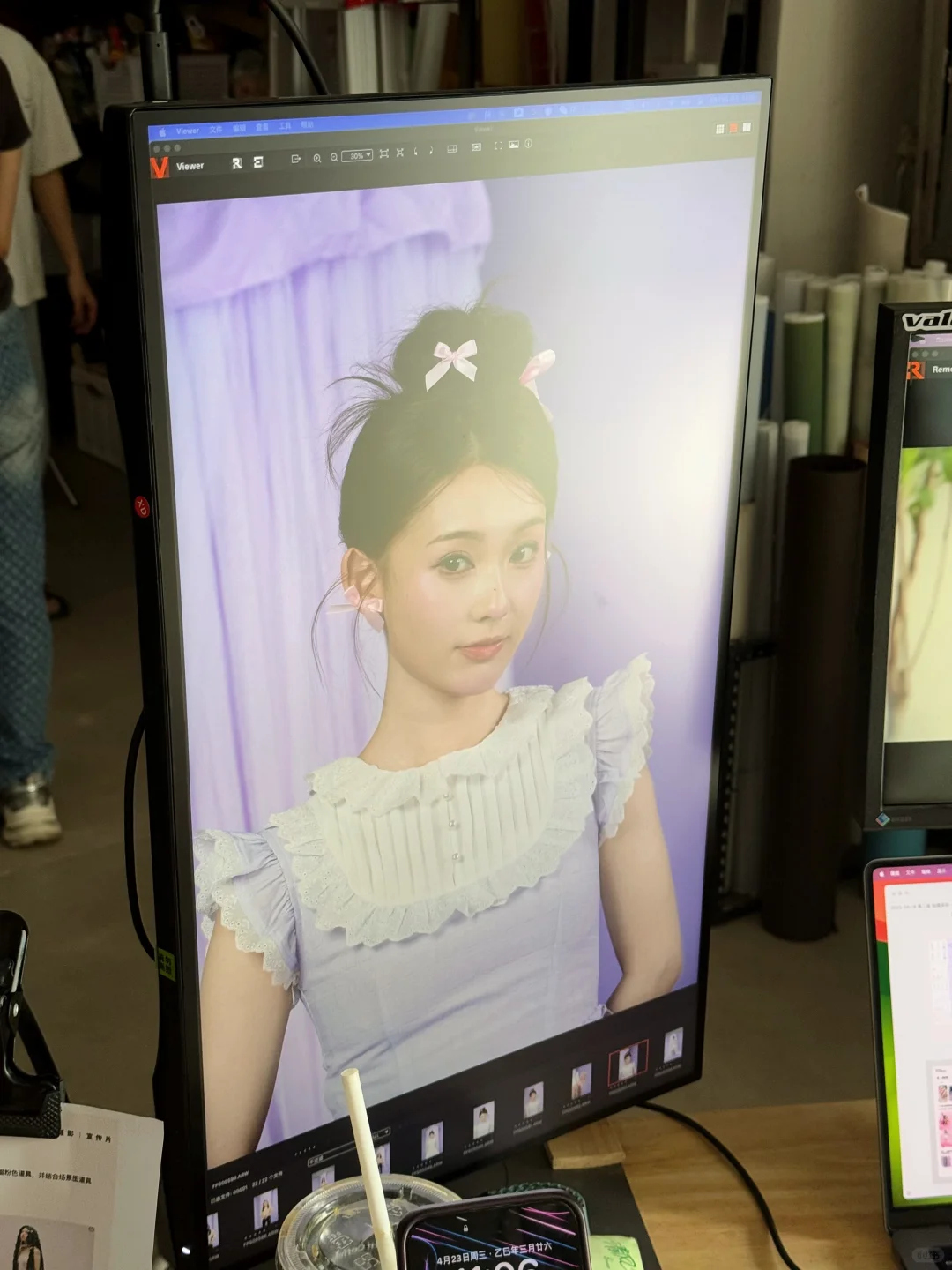02女大毕业第一次当模特就赚了3k
