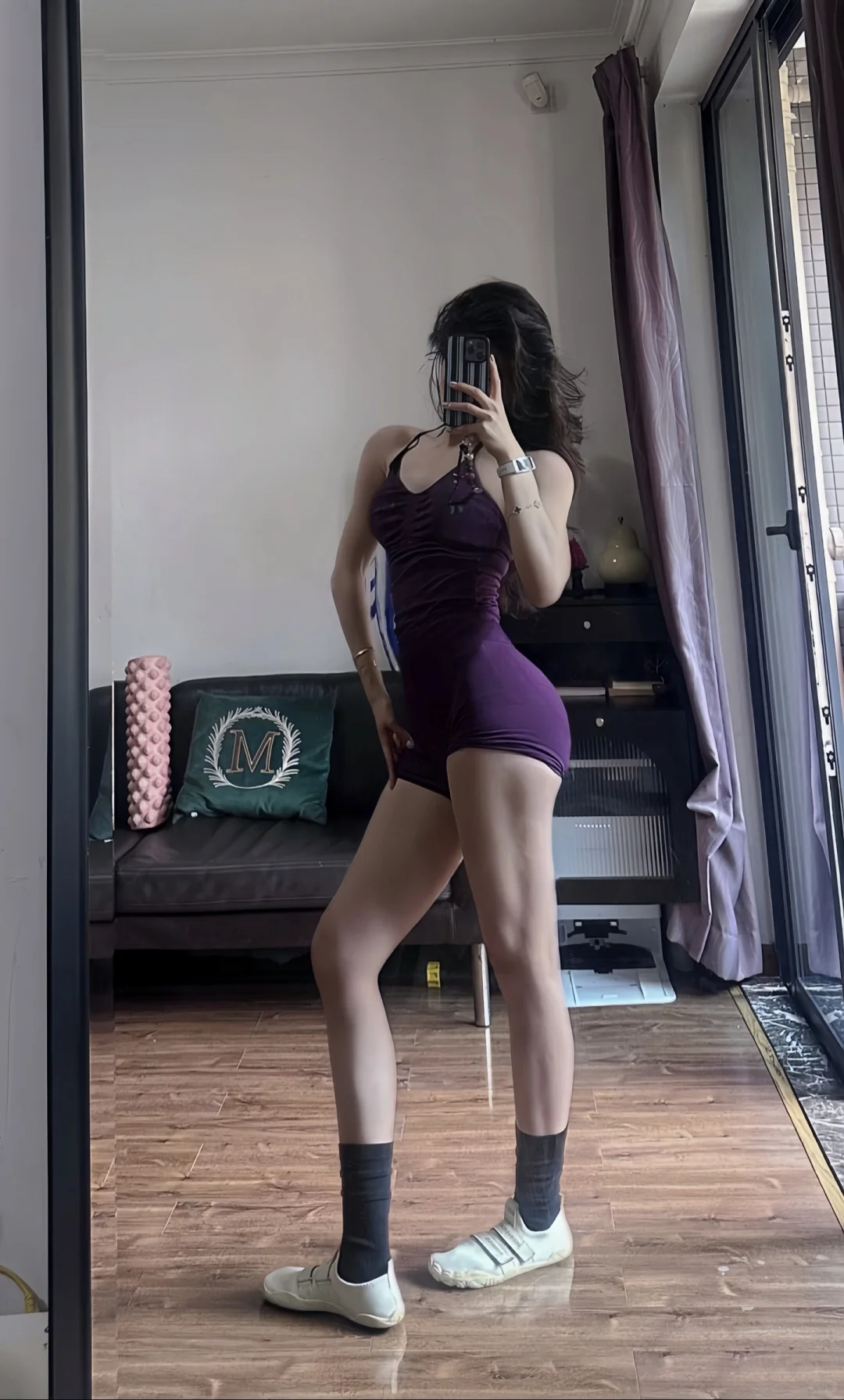 爱我的肌肉腿