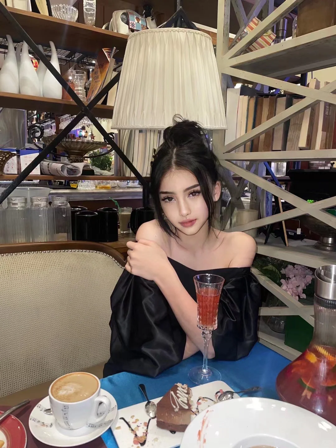 必须承认：大美女不是那么好当的..
