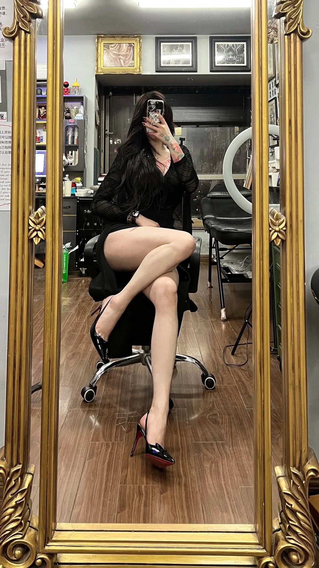 所以原来你们更喜欢看腿？