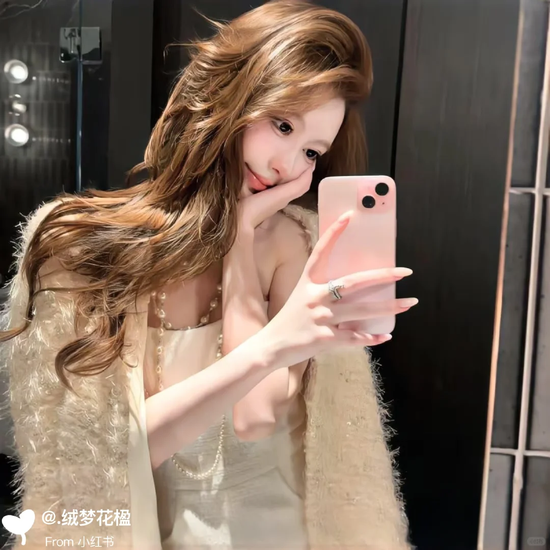 一看就很贵的女图